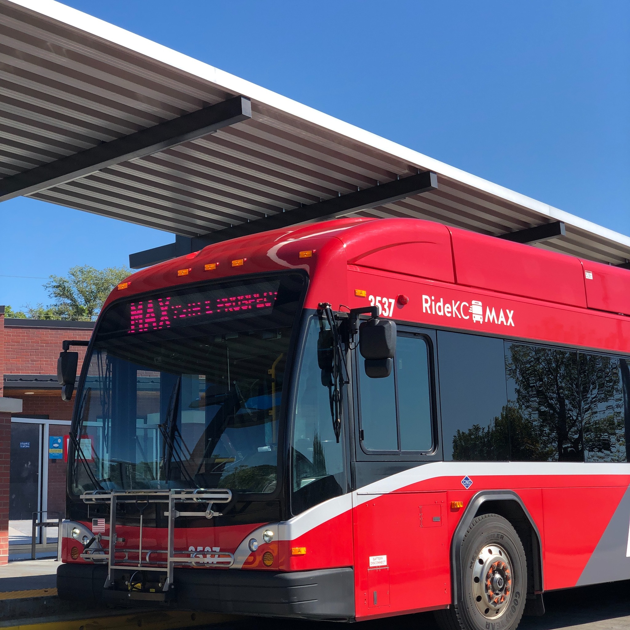 MAX bus at station